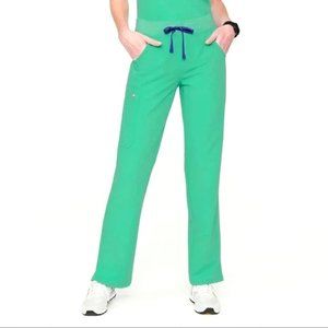 Figs Surgical Green Kade Cargo Scrub - L